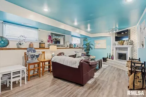 Other - 2208 Trowbridge Rd, Springfield, IL 62703 photo 4 of 8