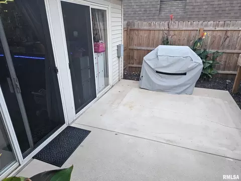 Other - 2208 Trowbridge Rd, Springfield, IL 62703 photo 3 of 5