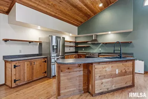 Kitchen - 1097 E 180 N Rd, Nokomis, IL 62075 photo 1 of 2