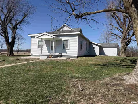 1116 Mcglaughlin Rd, Bluffs, IL 62621
