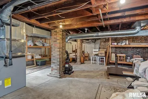 Other - 1832 S State St, Springfield, IL 62704 photo 7 of 8