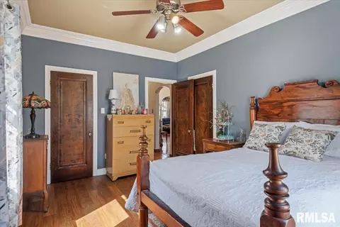 Bedroom - 1832 S State St, Springfield, IL 62704 photo 2 of 5