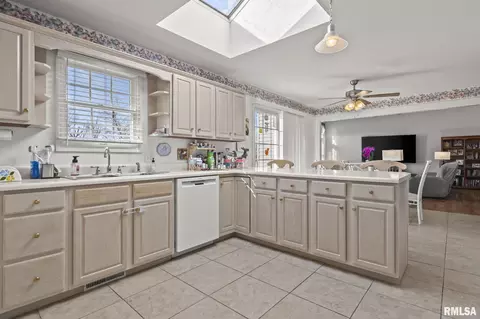 3504 Ginger Creek Dr, Springfield, IL 62711 photo 13