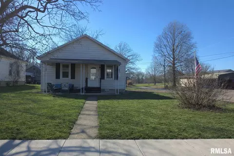 101 S Anson St, Middletown, IL 62666