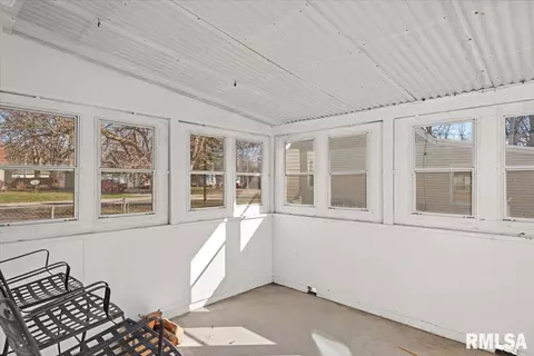 2100 E Hood St, Springfield, IL 62703 photo 7