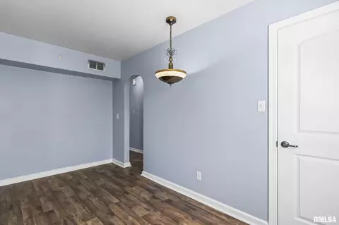 Other - 2321 S Pasfield St, Springfield, IL 62704 photo 4 of 12