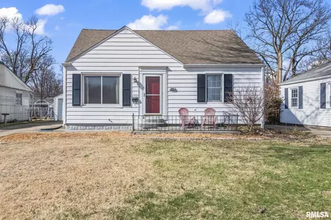 2321 S Pasfield St, Springfield, IL 62704