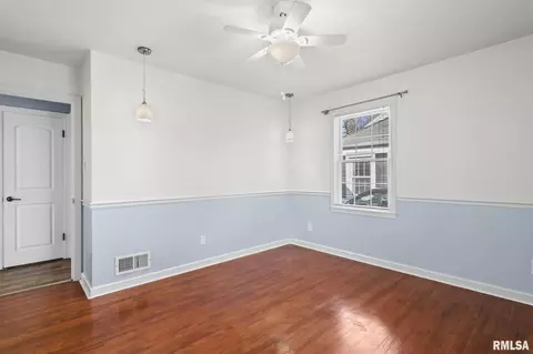 Other - 2321 S Pasfield St, Springfield, IL 62704 photo 6 of 12
