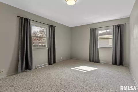 3300 Stanton St, Springfield, IL 62703 photo 17