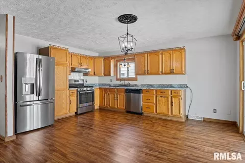 2100 N 16th St, Springfield, IL 62702 photo 14