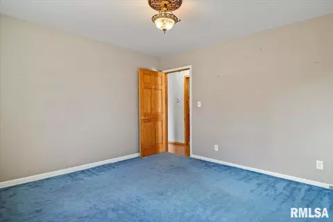 2100 N 16th St, Springfield, IL 62702 photo 12