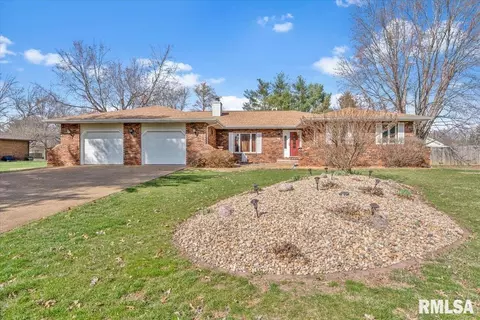 5 Sequoia Ct, Springfield, IL 62707