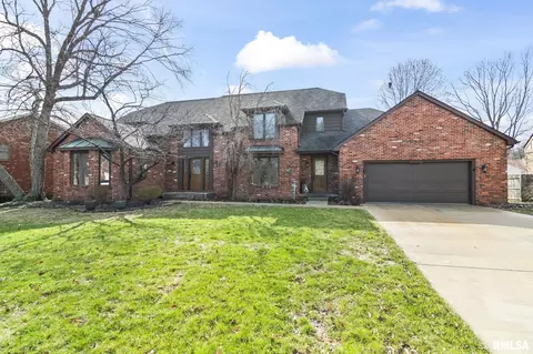Exterior - 2000 Oak Creek Rd, Springfield, IL 62704 photo 8 of 30