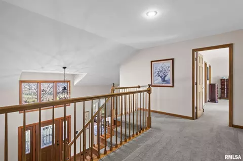 Entry Way - 2000 Oak Creek Rd, Springfield, IL 62704 photo 4 of 4