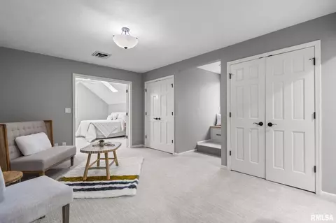 Other - 804 Fairfax Ct, Springfield, IL 62702 photo 7 of 18