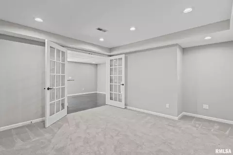 Other - 804 Fairfax Ct, Springfield, IL 62702 photo 14 of 18
