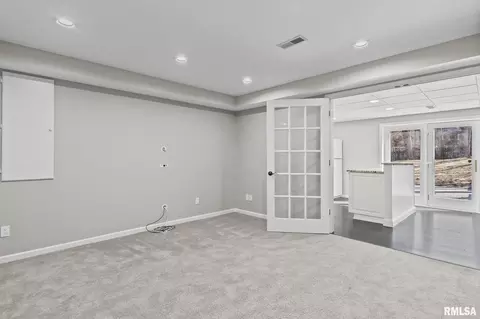 Other - 804 Fairfax Ct, Springfield, IL 62702 photo 15 of 18