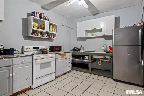 Other - 922 924 N 4th St, Springfield, IL 62702 photo 14 of 22