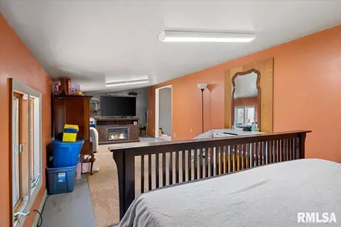 Bedroom - 9 Oakwood Dr, Springfield, IL 62711 photo 11 of 11