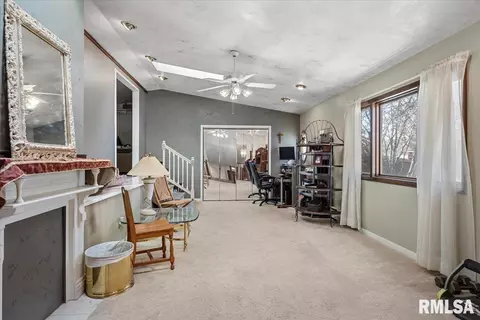 Other - 9 Oakwood Dr, Springfield, IL 62711 photo 9 of 30