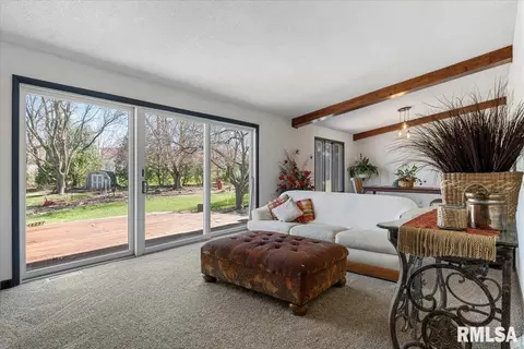 Other - 9 Oakwood Dr, Springfield, IL 62711 photo 2 of 30