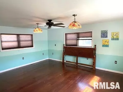 516 N Milton Ave, Springfield, IL 62702 photo 17