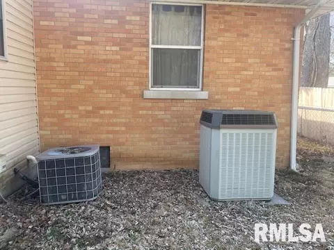516 N Milton Ave, Springfield, IL 62702 photo 34
