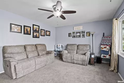 Living - 2612 Sandgate Rd, Springfield, IL 62702 photo 1 of 2