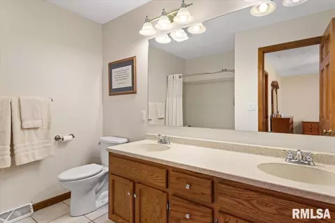 2505 Wydown Ave, Springfield, IL 62704 photo 22