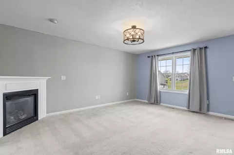 2916 Tanner Rd, Springfield, IL 62702 photo 6