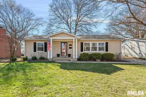 49 Foresters Ln, Springfield, IL 62704