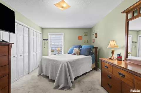 Bedroom - 1913 Jeanette Ln, Springfield, IL 62704 photo 1 of 1
