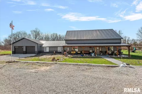 518 S Anderson St, Taylorville, IL 62568