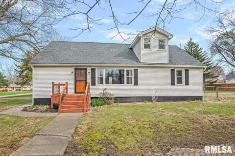 213 W Mcmanus St, Buffalo, IL 62515