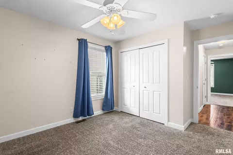 Bedroom - 4546 Thompson Rd, Springfield, IL 62711 photo 7 of 10