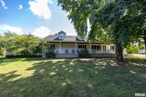 575 Wildcat Bluff Rd, Vienna, IL 62995