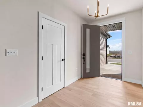 Other - 5305 Verdant Ln, Springfield, IL 62711 photo 3 of 13
