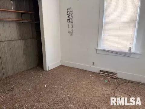 Bedroom - 2313 S 13th St, Springfield, IL 62703 photo 5 of 6