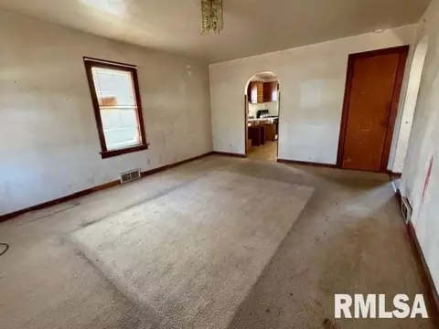 Living - 2216 S 13th St, Springfield, IL 62703 photo 2 of 2