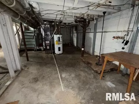 Other - 2216 S 13th St, Springfield, IL 62703 photo 3 of 4