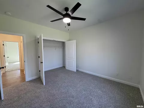Bedroom - 4335 Creek Dr, Springfield, IL 62711 photo 4 of 6