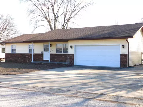 35 Galahad Dr, Rochester, IL 62563