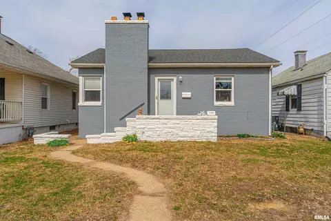 1717 E Keys Ave, Springfield, IL 62702
