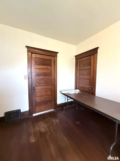Bedroom - 212 Academy St, Cameron, IL 61423 photo 1 of 13