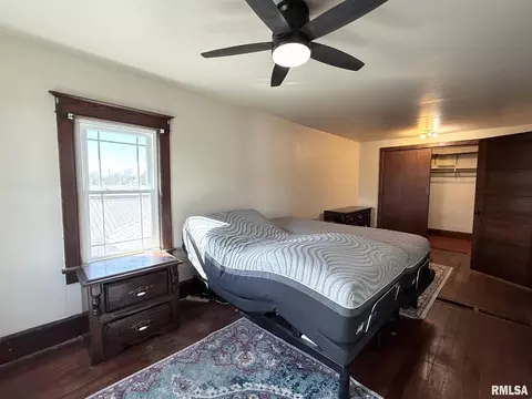 Bedroom - 212 Academy St, Cameron, IL 61423 photo 3 of 13
