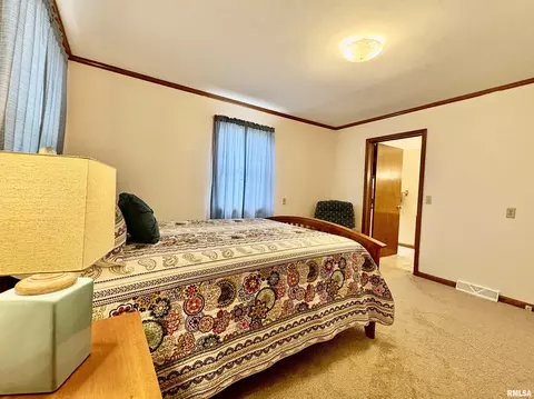 Bedroom - 901 E Old 36 Rd, Alexander, IL 62601 photo 9 of 13