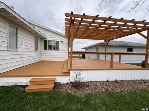 Exterior - 901 E Old 36 Rd, Alexander, IL 62601 photo 8 of 23
