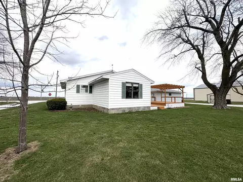 Exterior - 901 E Old 36 Rd, Alexander, IL 62601 photo 11 of 23