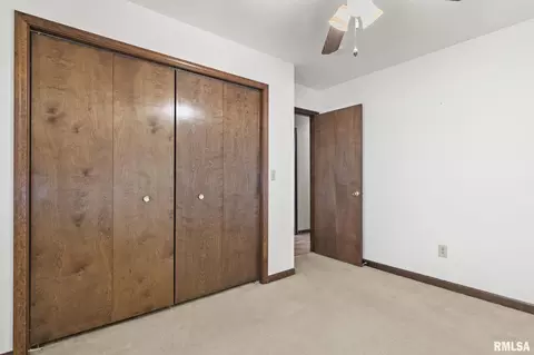 Bedroom - 3005 Sutherland Rd, Springfield, IL 62702 photo 9 of 9