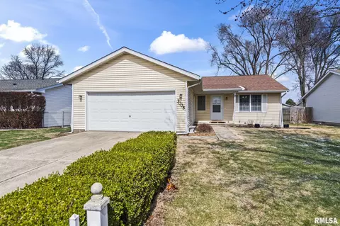 Exterior - 3005 Sutherland Rd, Springfield, IL 62702 photo 2 of 4
